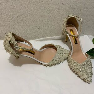 Rupert Sanderson abbey Venus Women's Suede Ankle Strap Sandals SIZ 39 cream gold